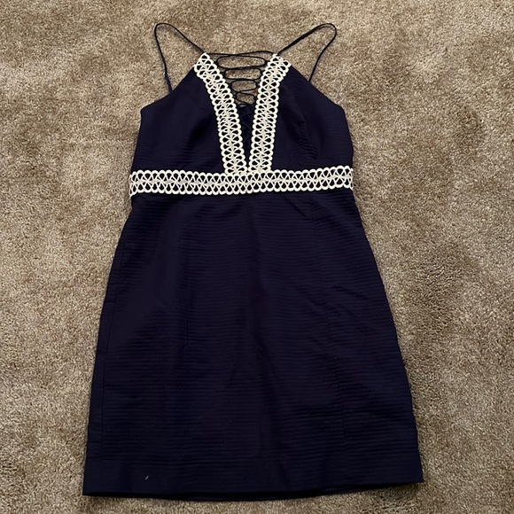Lilly Pulitzer Dresses & Skirts - Lilly Pulitzer Navy Blue and Gold Dress size 12